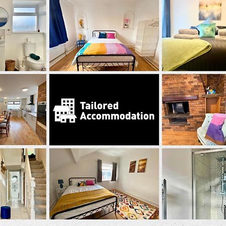 4-Bedroom Home - Perfect For Those Working In Bridgend - By Tailored Accommodation Buitenkant foto